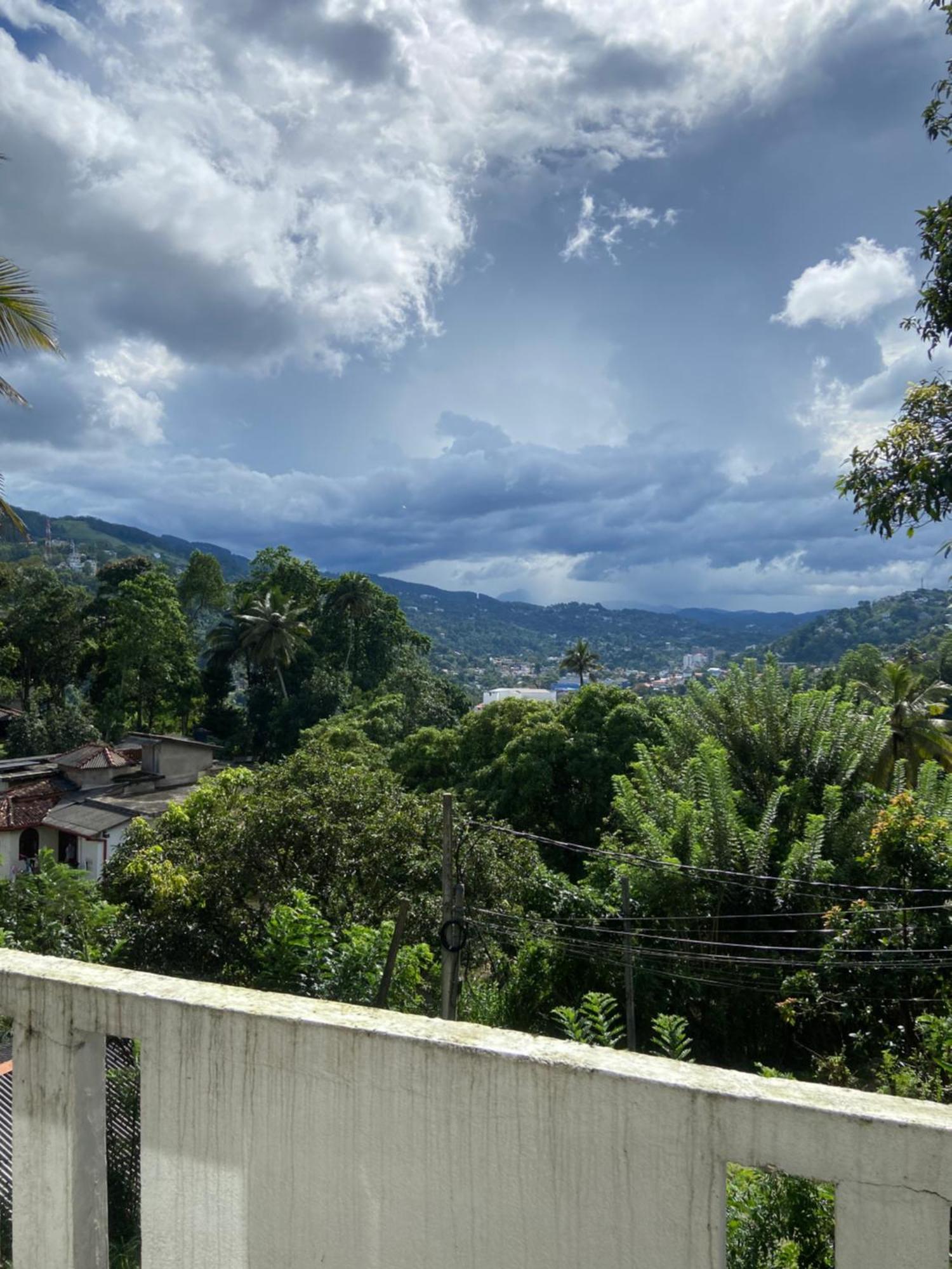Upland Inn Kandy Exterior photo